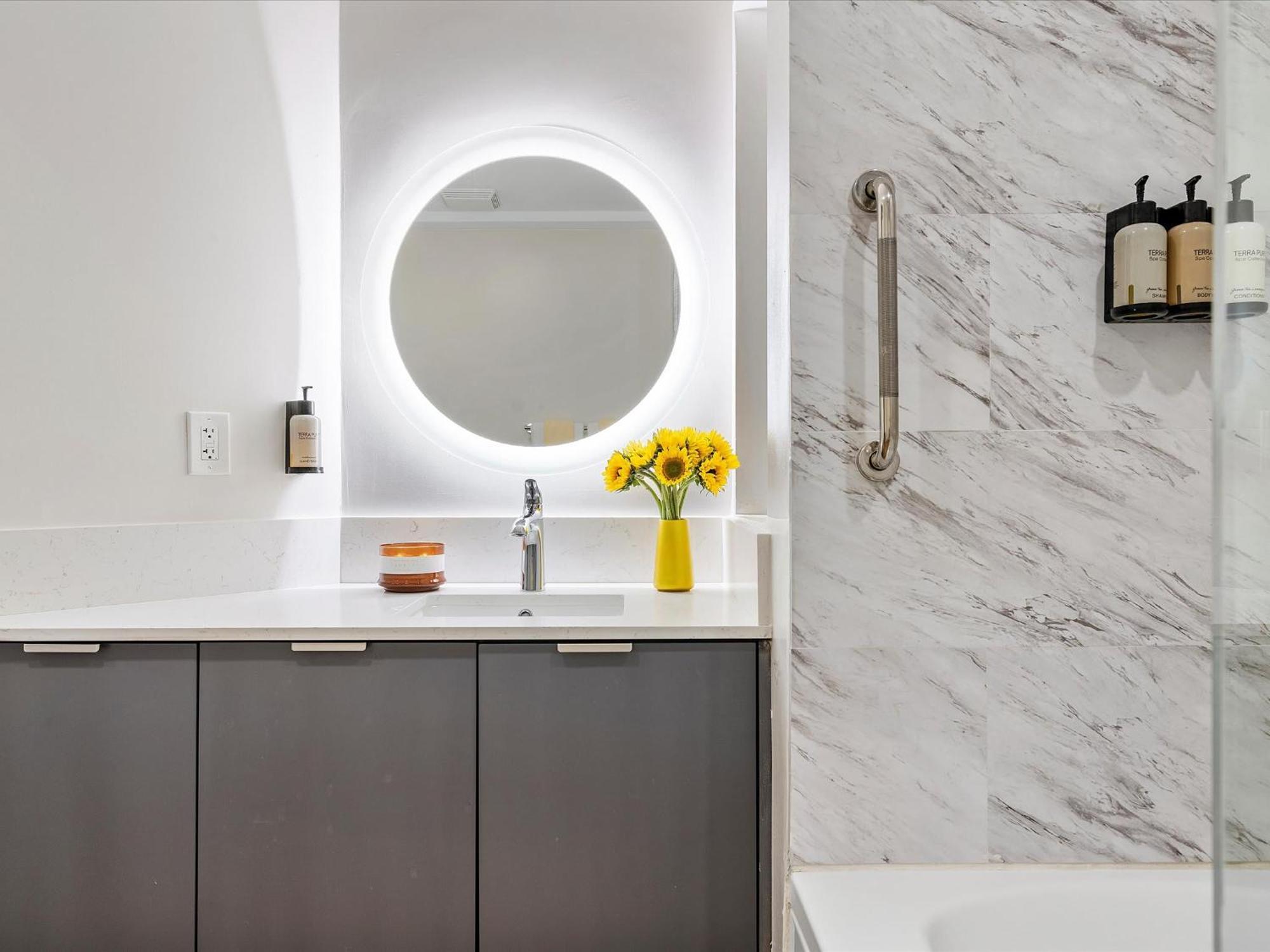 Mvr Don-t Miss Out On Luxury Miami